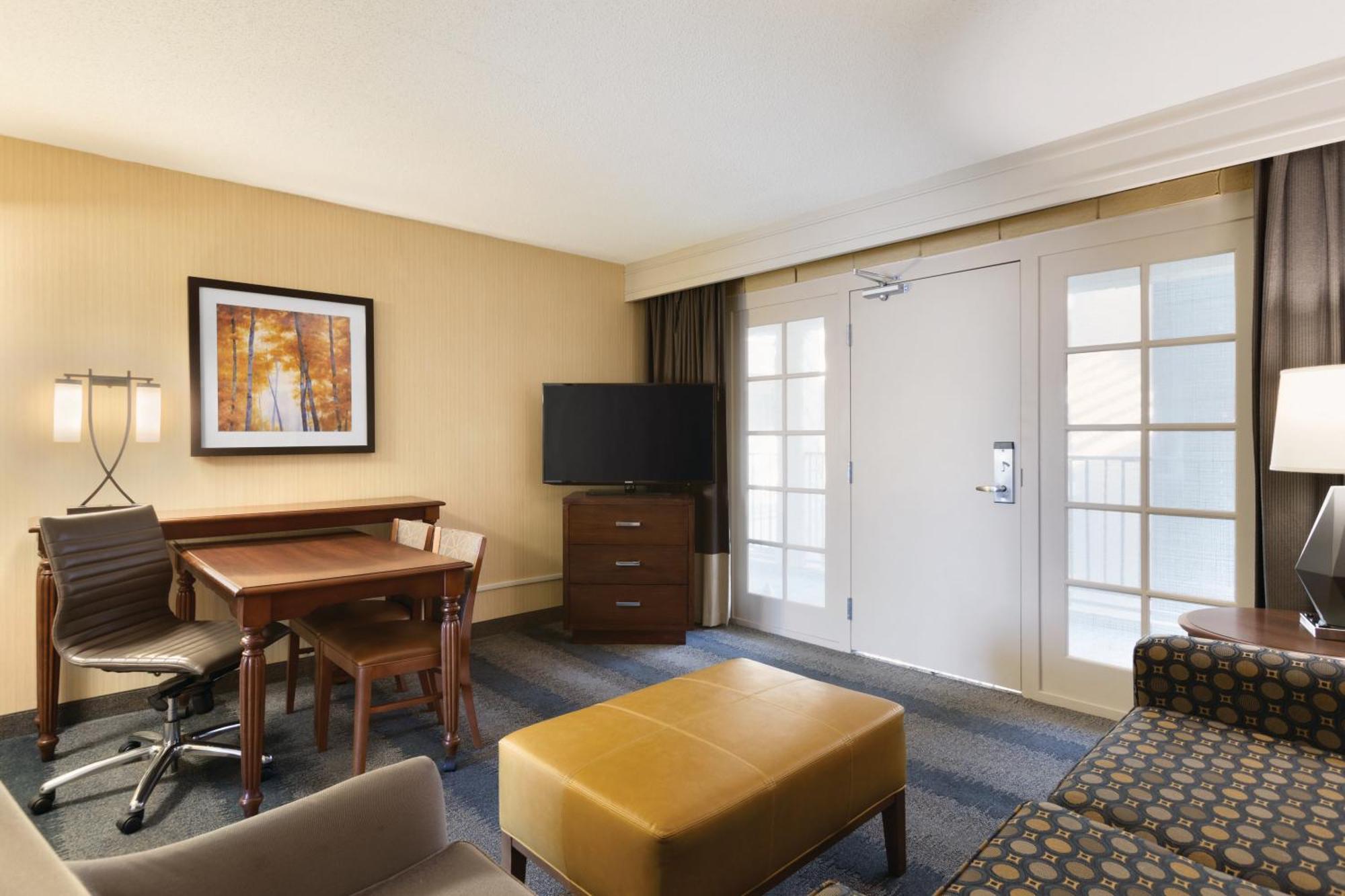 Embassy Suites By Hilton Bloomington/Minneapolis Extérieur photo