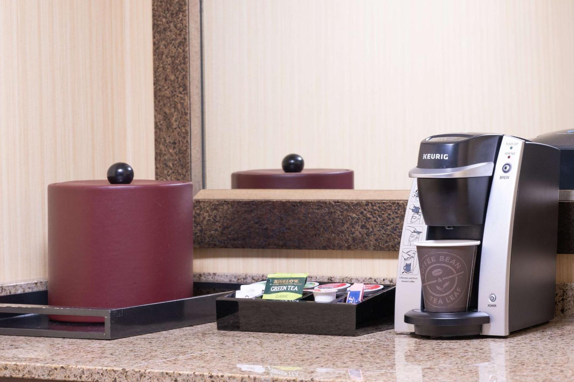 Embassy Suites By Hilton Bloomington/Minneapolis Extérieur photo