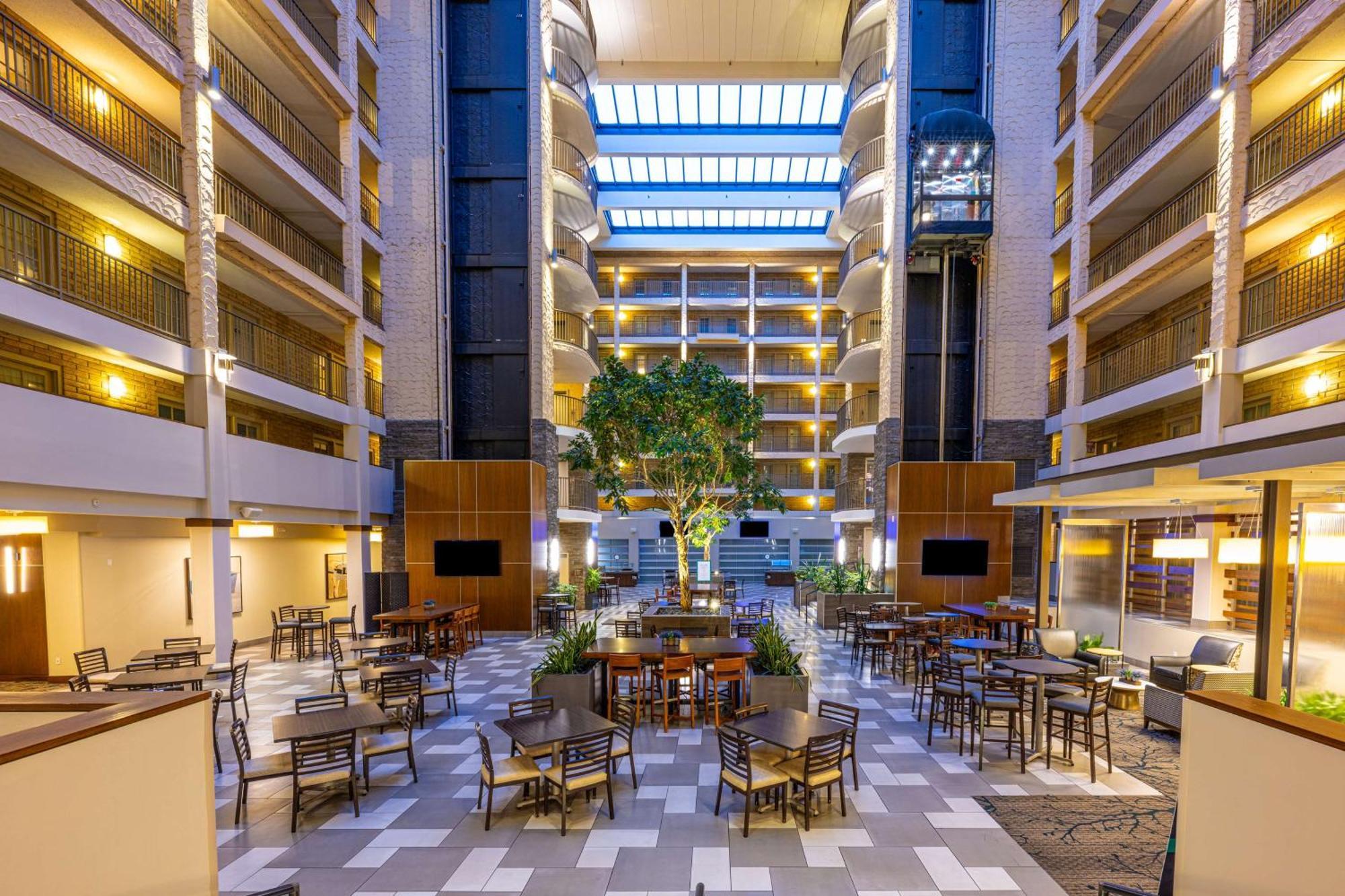 Embassy Suites By Hilton Bloomington/Minneapolis Extérieur photo