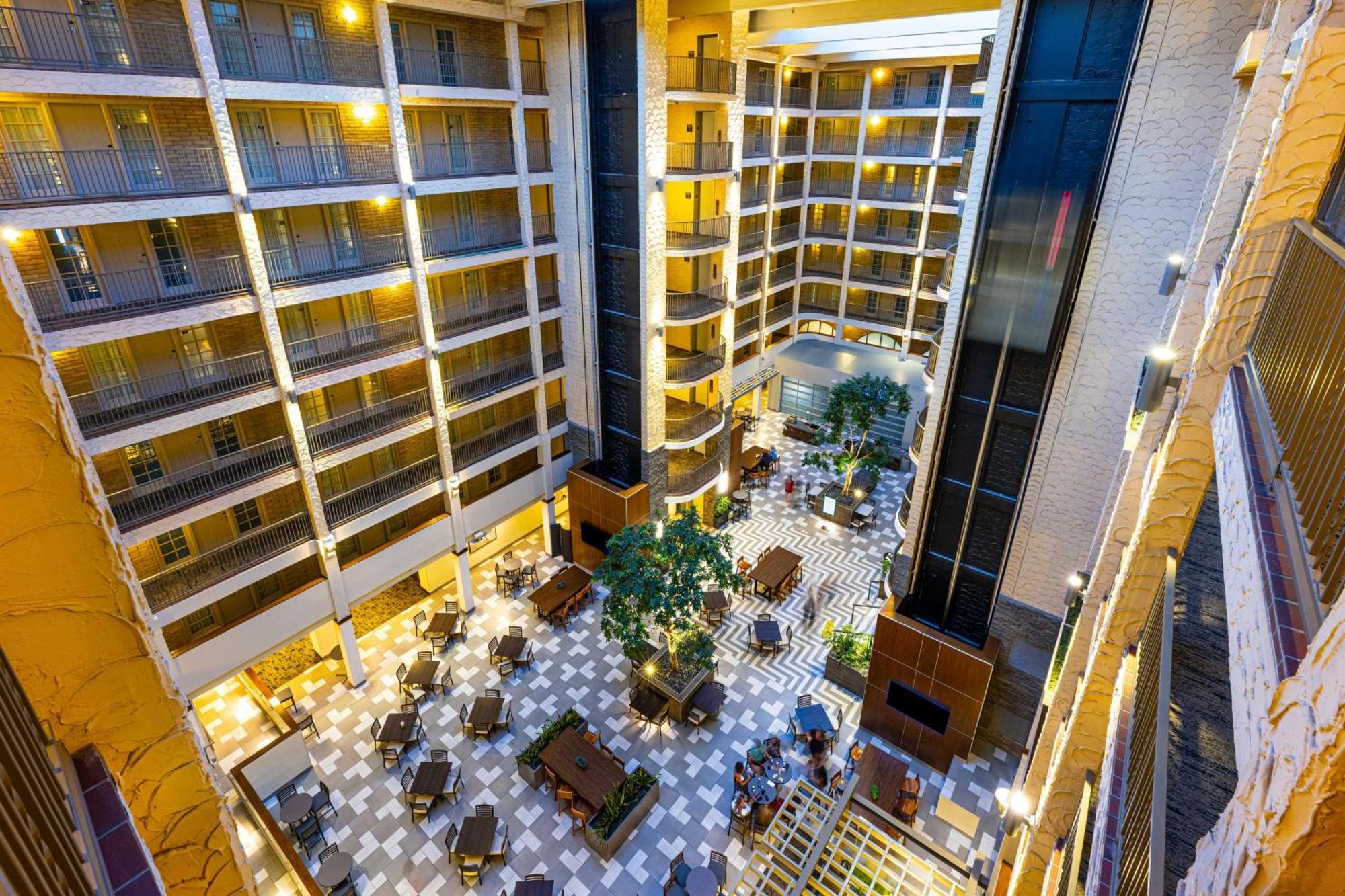 Embassy Suites By Hilton Bloomington/Minneapolis Extérieur photo